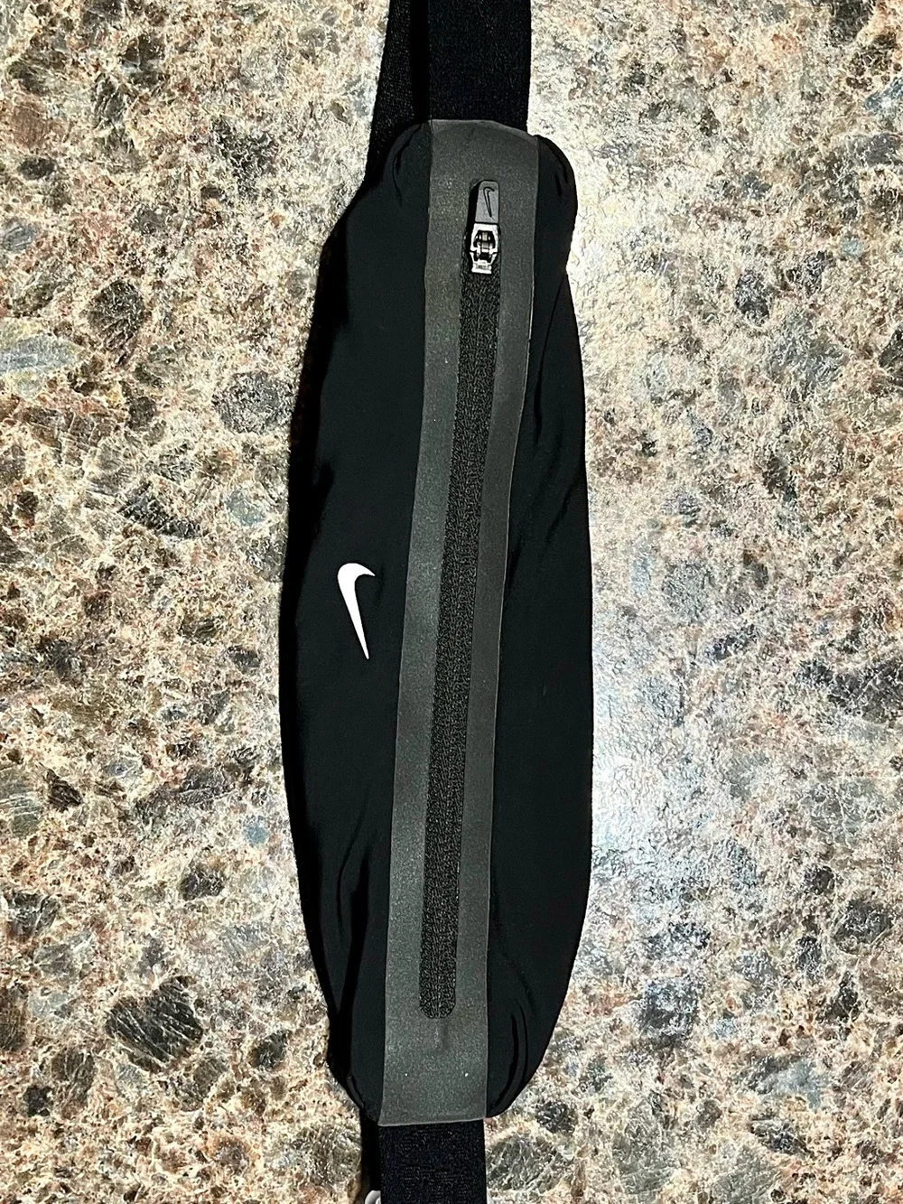 Nike Slim Waistpack Black Running Belt Adjustable Zip Pouch